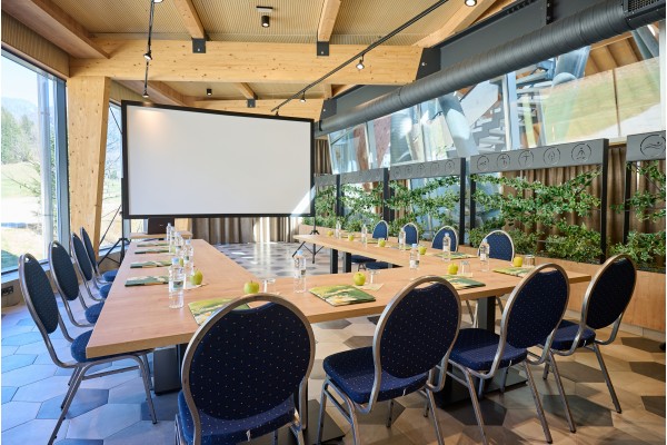 Tuhinjka multipurpose hall